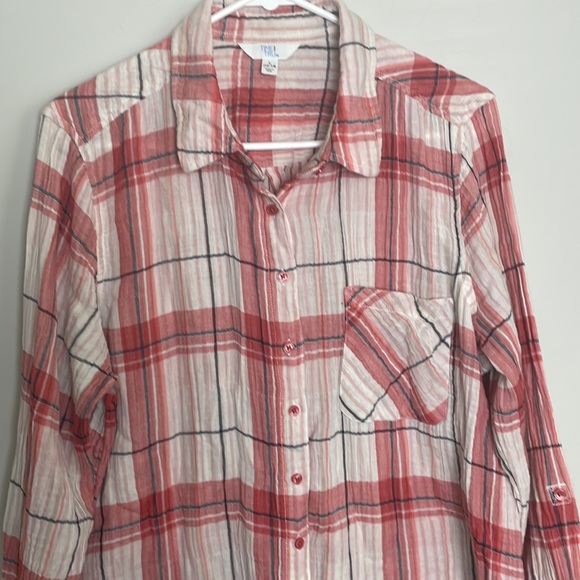 Time and Tru Long sleeve button down casual long sleeve shirt- Large - Picture 2 of 6